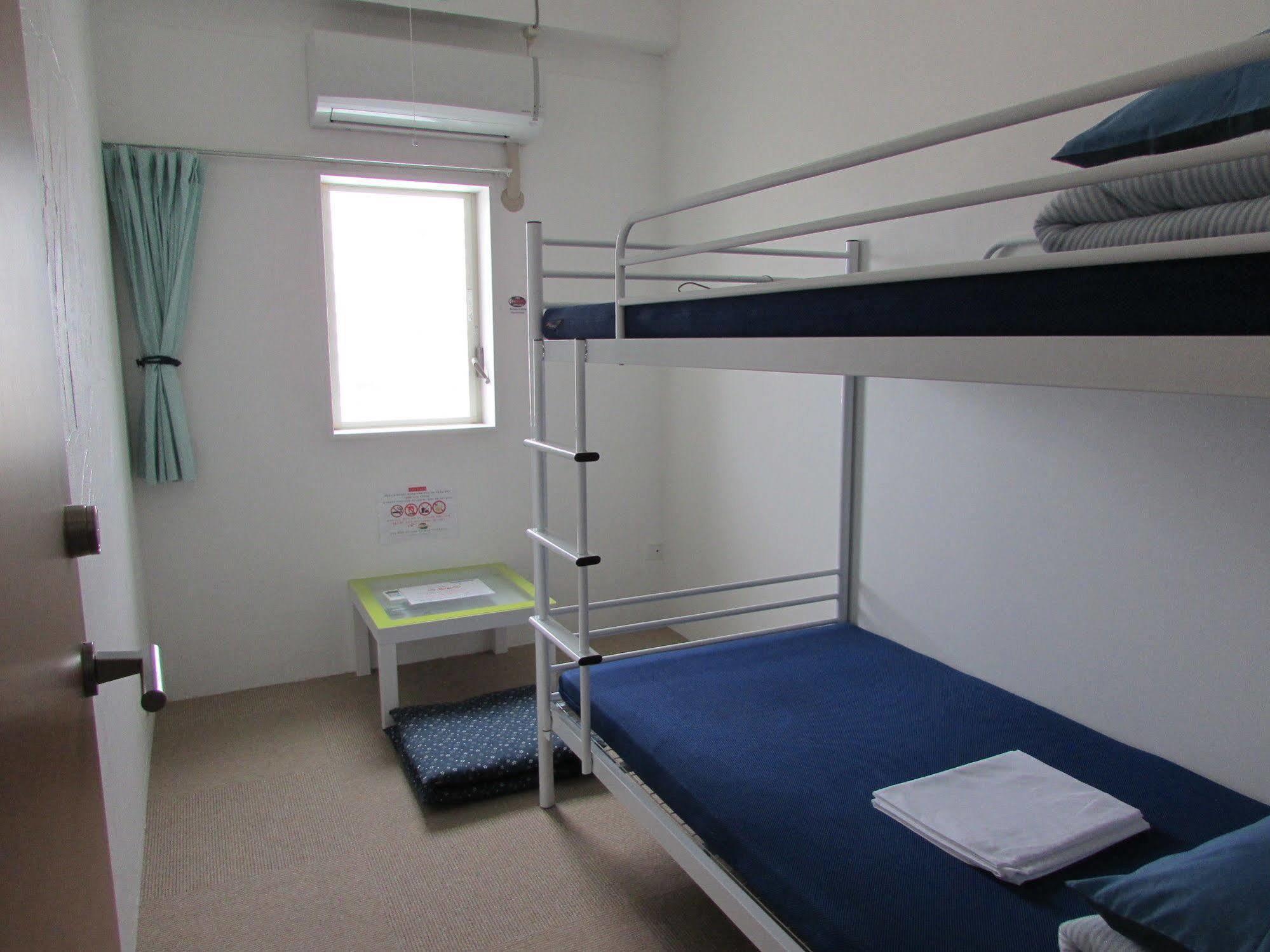 Хостел Okinawa Sora House Наха Экстерьер фото