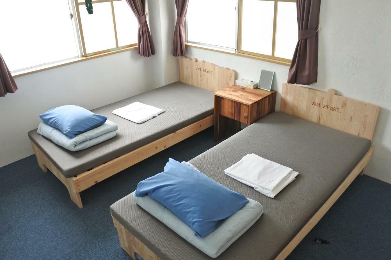 Хостел Okinawa Sora House Наха Экстерьер фото