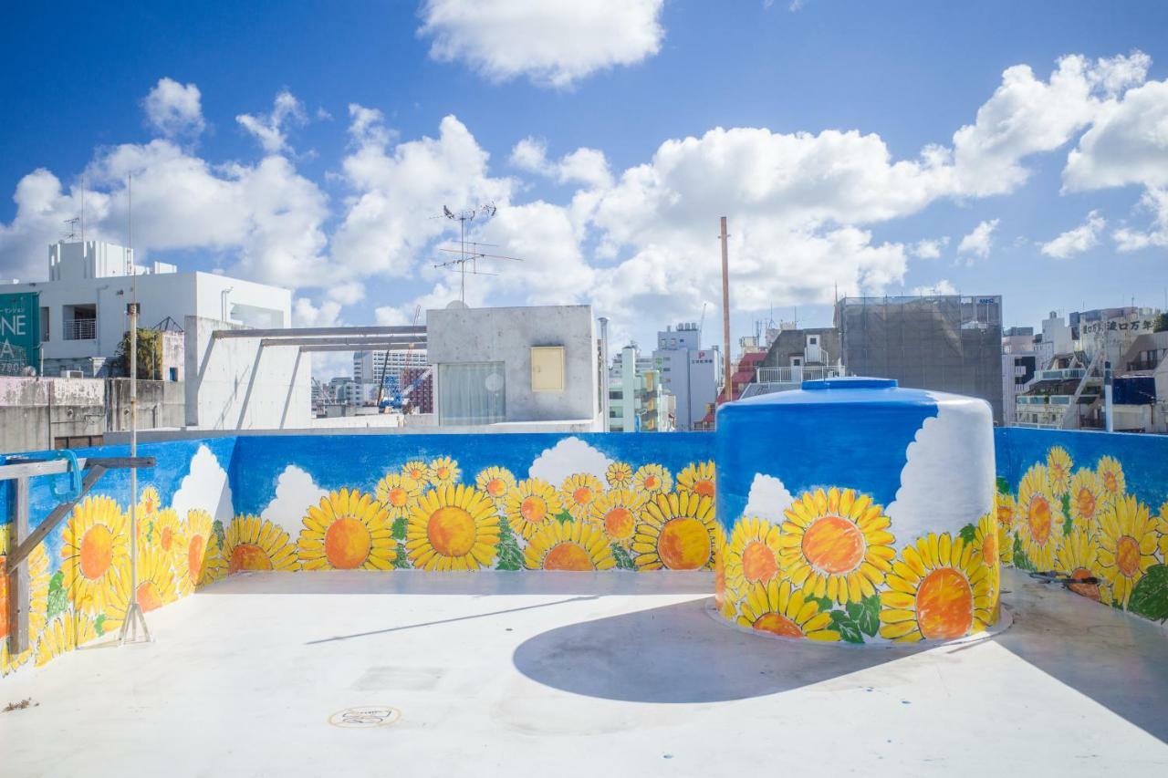 Хостел Okinawa Sora House Наха Экстерьер фото